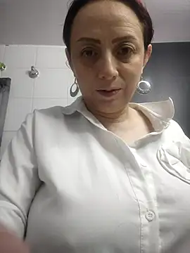 catalinamommyx online show from October 2025 01:55:02 AM