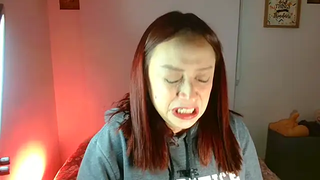 catalinamommyx online show from September 2025 07:01:02 AM