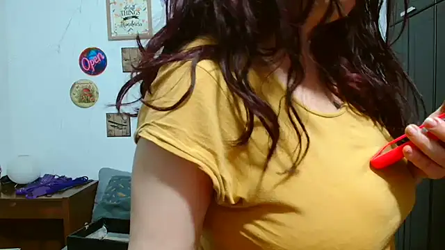 catalinamommyx online show from April 2026 01:02:02 AM