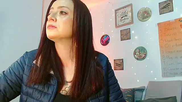 catalinamommyx online show from February 2026 02:53:01 AM