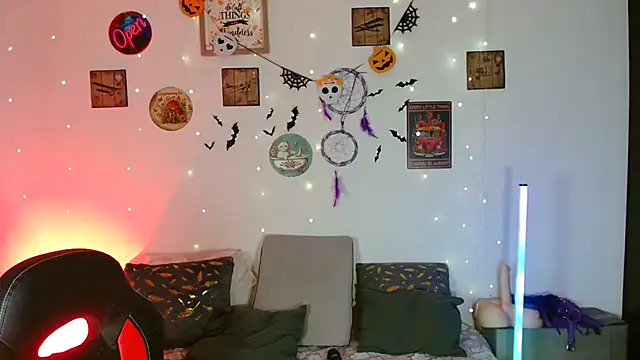 catalinamommyx online show from October 2025 11:16:02 PM