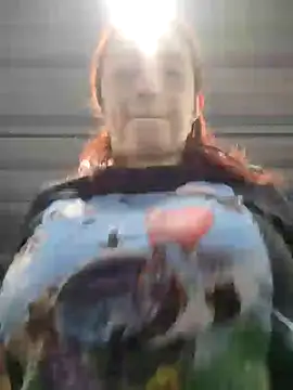 catalinamommyx online show from October 2025 02:06:02 PM