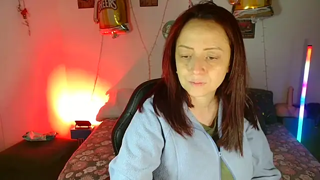 catalinamommyx online show from October 2025 05:20:01 AM