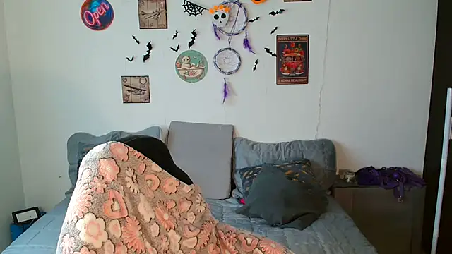 catalinamommyx online show from October 2025 09:22:01 PM