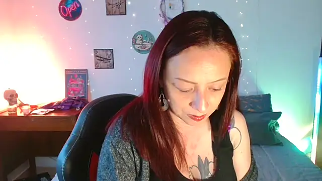 catalinamommyx online show from January 2026 10:02:02 PM