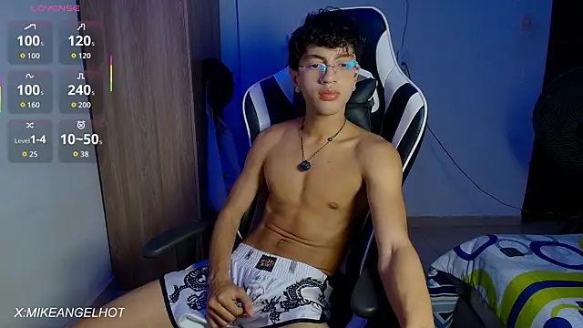 Angelligth online show from June 2026 03:45:01 AM