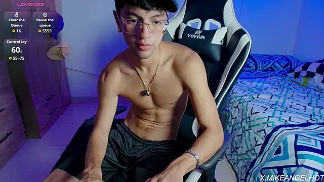 Angelligth online show from April 2026 03:52:02 AM