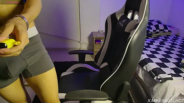 Angelligth online show from March 2026 03:45:01 AM