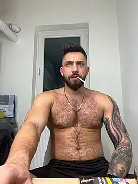 Snapshot of LoveIsBlind_ chatting on December 2024 04:49:02 AM LoveIsBlind online show from December 2024 04:49:02 AM