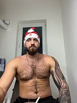 Snapshot of LoveIsBlind_ chatting on December 2024 06:49:01 PM LoveIsBlind online show from December 2024 06:49:01 PM