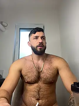 Snapshot of LoveIsBlind_ chatting on December 2024 08:19:02 AM LoveIsBlind online show from December 2024 08:19:02 AM