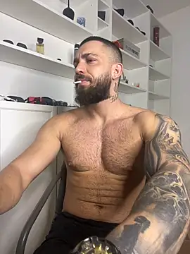 Snapshot of LoveIsBlind_ chatting on September 2025 03:57:01 AM LoveIsBlind online show from September 2025 03:57:01 AM