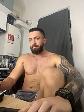 Snapshot of LoveIsBlind_ chatting on October 2025 05:30:01 AM LoveIsBlind online show from October 2025 05:30:01 AM