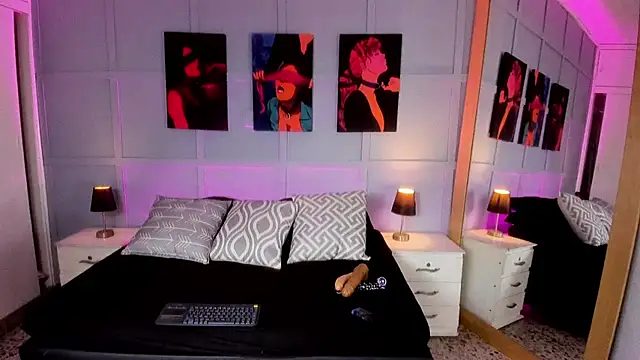 Elizabeth Santos online show from October 2025 08:38:01 PM