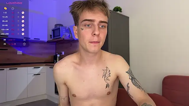 Marcus Lovrov online show from October 2025 01:24:02 PM