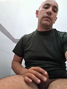 sackboy26 online show from November 2025 08:02:01 PM