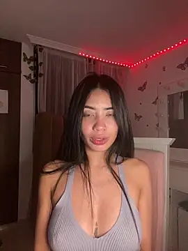 Snapshot of lina_pink chatting on September 2025 06:34:01 AM lina pink online show from September 2025 06:34:01 AM