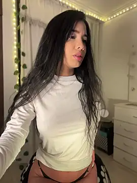 lina pink online show from May 2026 03:46:01 AM