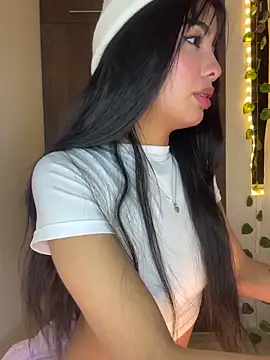 lina pink online show from February 2026 05:06:01 AM