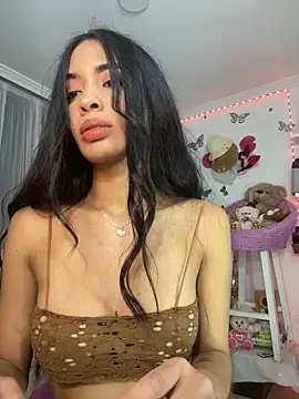 Snapshot of lina_pink chatting on December 2024 11:24:01 PM lina pink online show from December 2024 11:24:01 PM