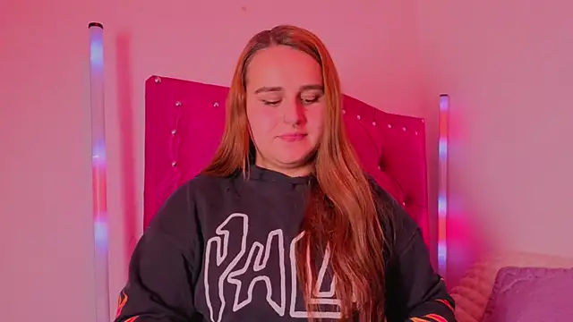 evy orange1 online show from November 2025 04:05:02 AM