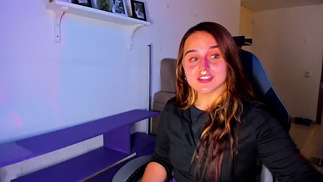 evy orange1 online show from April 2026 02:46:01 AM