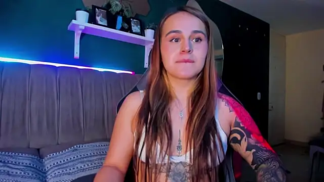 evy orange1 online show from July 2026 01:18:01 AM
