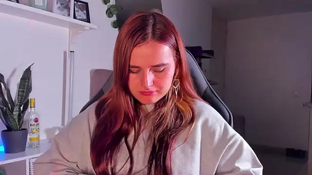 evy orange1 online show from February 2026 02:54:02 AM