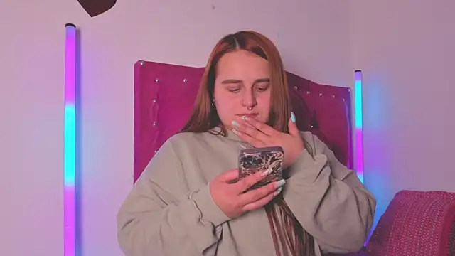 evy orange1 online show from October 2025 01:05:02 AM