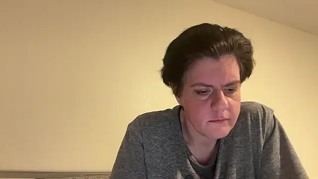 Jess4you0818 online show from April 2026 02:18:01 AM