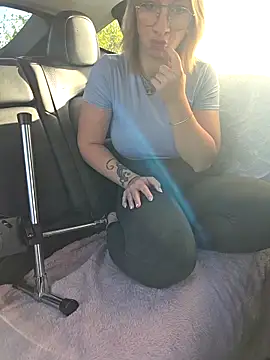 Giuliana baby online show from November 2025 09:13:01 AM