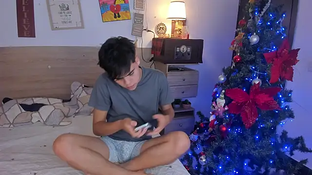 justinbiler online show from December 2025 10:54:01 PM