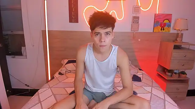 justinbiler online show from November 2025 12:52:01 PM