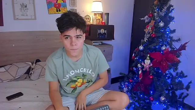 justinbiler online show from December 2025 12:40:02 PM