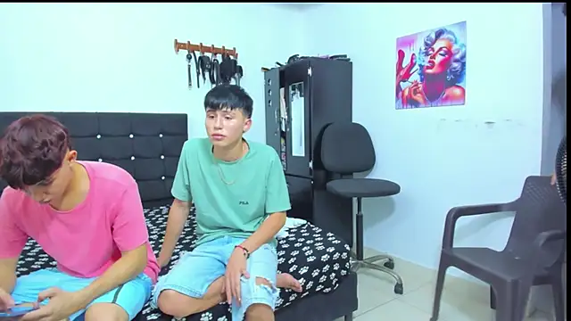 Alexander and Xiao online show from February 2026 11:44:02 PM