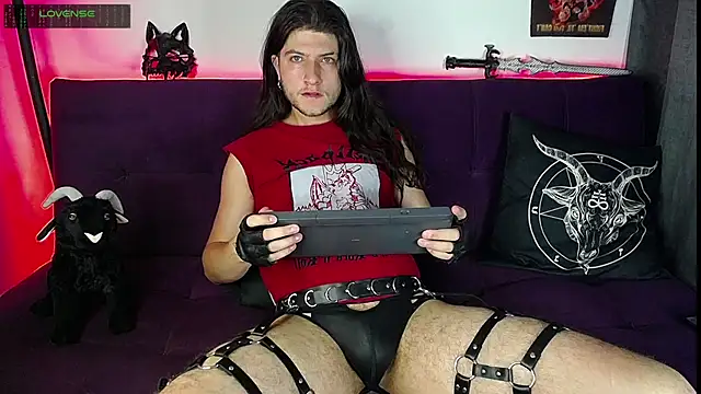 blckwolf 6 online show from January 2025 03:46:01 PM