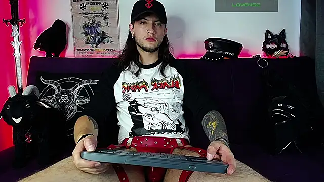 blckwolf 6 online show from September 2025 06:30:01 PM