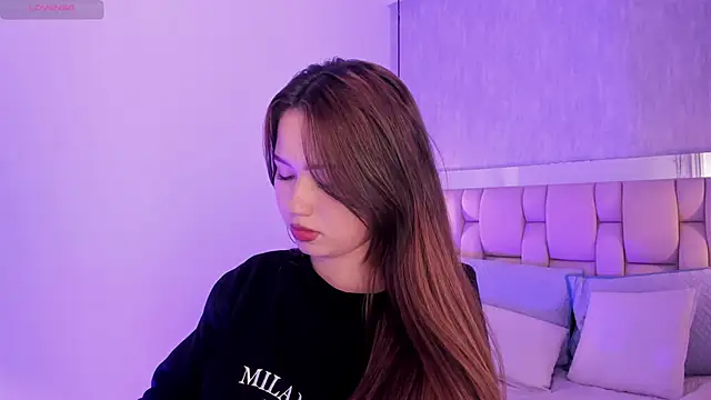 Roxie-Summers11 online show from February 2025 01:53:01 AM