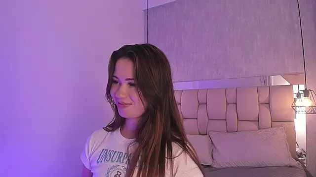 Roxie-Summers11 online show from March 2025 07:36:02 PM