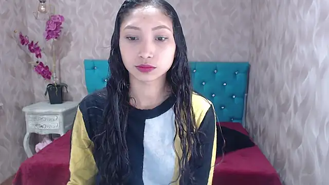 Snapshot of MadelineDoll chatting on March 2025 01:38:02 PM MadelineDoll online show from March 2025 01:38:02 PM