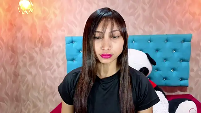 MadelineDoll online show from April 2026 02:07:02 PM