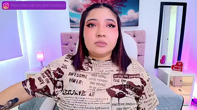 Snapshot of Emma_monserrat chatting on October 2025 07:37:02 PM Emma monserrat online show from October 2025 07:37:02 PM