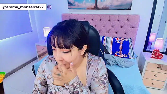 Emma monserrat online show from February 2026 08:17:02 PM