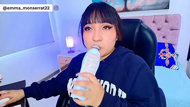 Emma monserrat online show from February 2026 07:46:01 PM