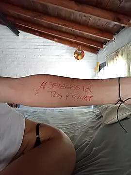 Viudanegraa online show from November 2025 11:47:02 AM