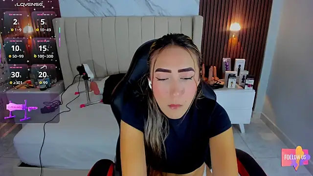 CAMILAGRAY online show from March 2026 12:21:03 PM