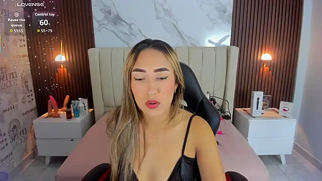 CAMILAGRAY online show from April 2026 12:42:02 PM