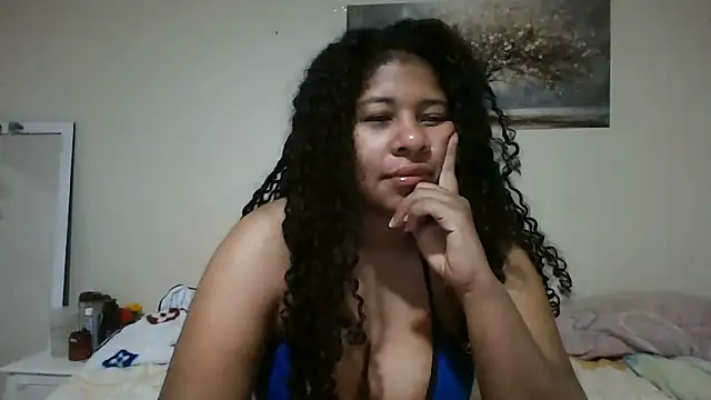 Ivon-09 online show from June 2026 12:04:01 PM