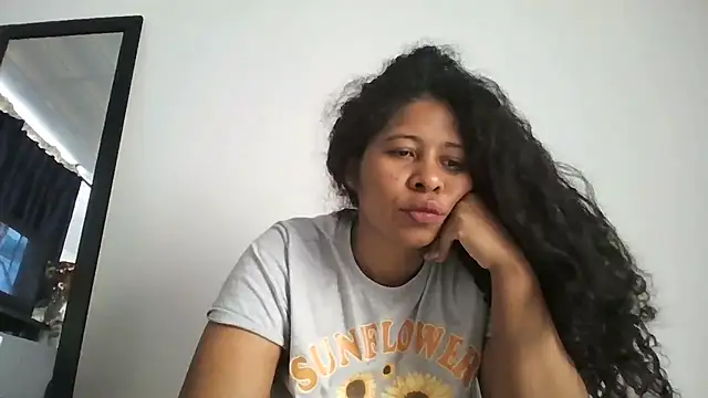 Ivon-09 online show from October 2025 03:57:02 PM