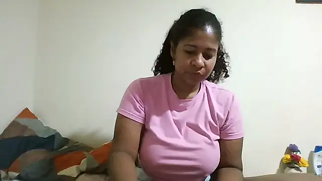 Ivon-09 online show from March 2026 01:02:02 PM